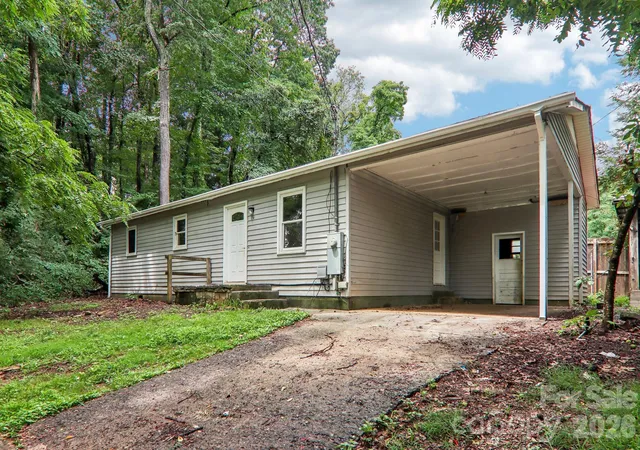 2nd image of 24 Bryson St, Waynesville, NC 28786 | MLS# 4406741
