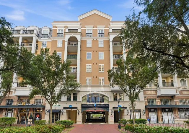 Condo for sale at 4620 Piedmont Row Dr #705, Charlotte, NC 28210 | MLS# 4406756
