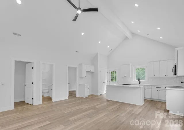 Photo 4 of Single family home for sale at 504 N Pine St, Cherryville, NC 28021 | MLS# 4406769 | Listing updated on 2026-09-25