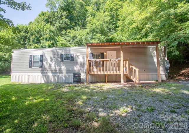 2nd image of 1066 Pisgah Dr, Canton, NC 28716 | MLS# 4406771