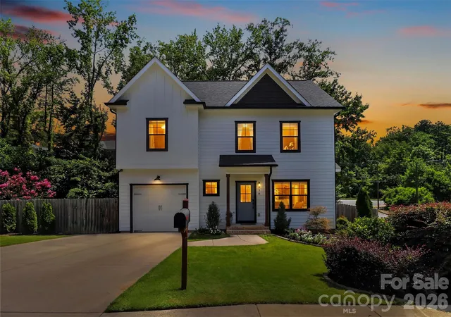 image of 3039 Palm Ave, Charlotte, NC 28205 | MLS# 4406774