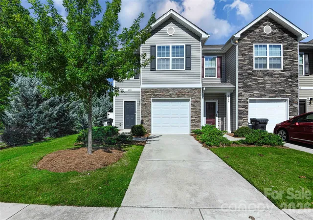 Photo 1 of Townhouse for sale at 6005 Guildford Hl Ln, Charlotte, NC 28215 | MLS# 4406775 | Listing updated on 2026-08-30