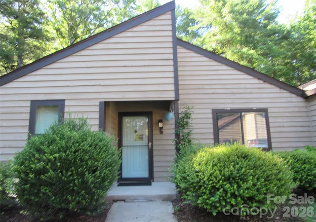 1st image of 6 Woodlands Dr, Black Mountain, NC 28711 | MLS# 4406777