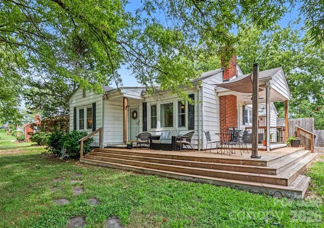 Photo 1 of Single family home for sale at 166 Wilson St Ne, Concord, NC 28025 | MLS# 4406783 | Listing updated on 2026-08-26