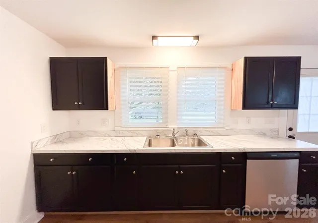 3rd image of 661 Central St, Hudson, NC 28638 | MLS# 4406786