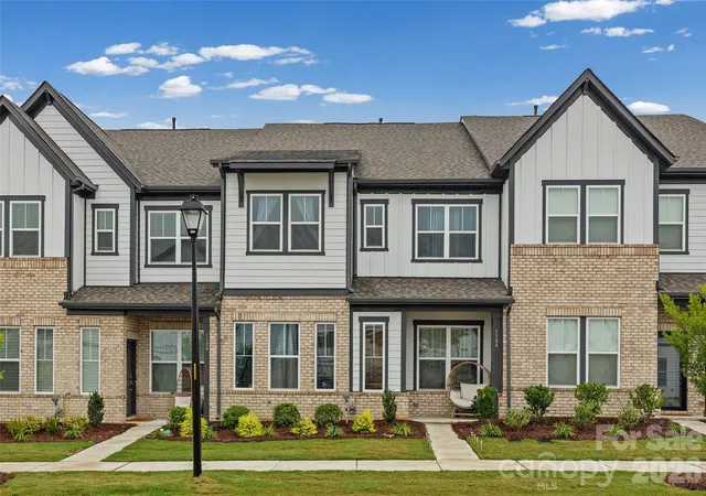 1st image of 1184 Lost Cove Rd, Fort Mill, SC 29707 | MLS# 4406787