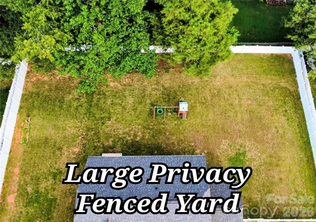 Photo 3 of Single family home for sale at 8207 Shady Pond Dr, Charlotte, NC 28227 | MLS# 4406795 | Listing updated on 2026-08-18