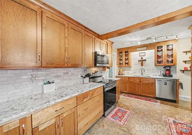 2nd image of 3748 Camp Stewart Rd, Charlotte, NC 28215 | MLS# 4406800