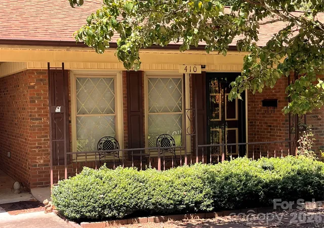 Photo 2 of Single family home for sale at 410 Thompson St S, Stanley, NC 28164 | MLS# 4406815 | Listing updated on 2026-07-31