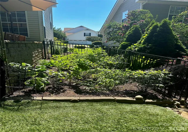 Photo 45 of Single family home for sale at 10912 Owl Nest Ln, Charlotte, NC 28277 | MLS# 4406818 | Listing updated on 2026-09-02