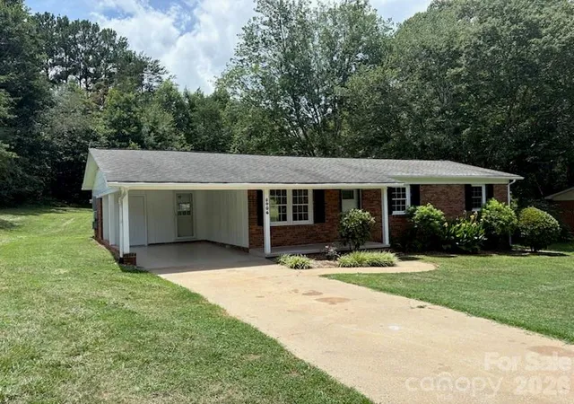 Photo 1 of Single family home for sale at 5406 Canterbury Rd, Shelby, NC 28152 | MLS# 4406831 | Listing updated on 2026-08-18