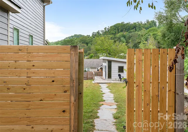 Photo 2 of Single family home for sale at 408 Old Haw Creek Rd, Asheville, NC 28805 | MLS# 4406838 | Listing updated on 2026-10-01