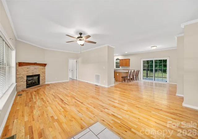 Photo 2 of Single family home for sale at 1470 Bear Crk Rd, Bakersville, NC 28705 | MLS# 4406839 | Listing updated on 2026-07-28