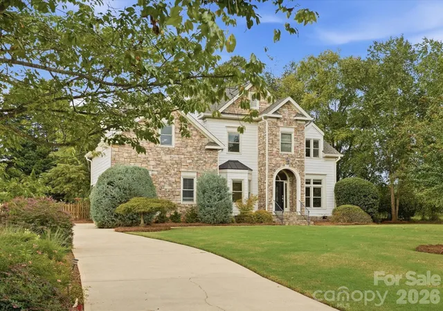 Single family home for sale at 123 Topsail Pl, Mooresville, NC 28117 | MLS# 4406853
