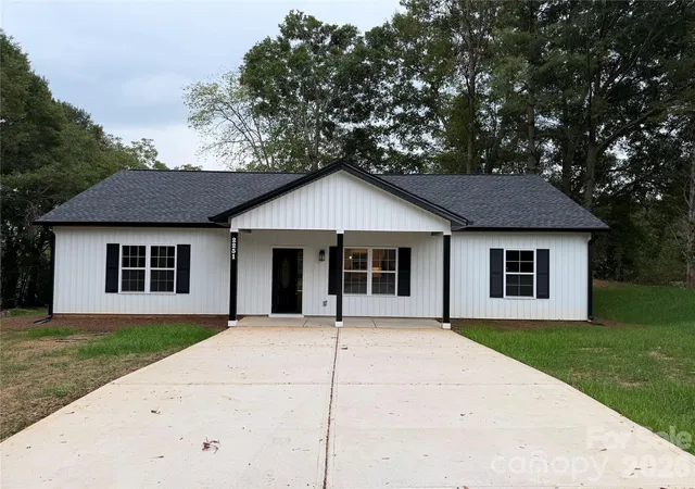 Single family home for sale at 2251 Richland Ave, Gastonia, NC 28052 | MLS# 4406871