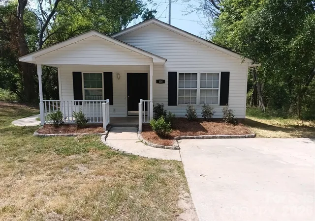 Photo 1 of Single family home for sale at 105 Virginia St, Rock Hill, SC 29730 | MLS# 4406910 | Listing updated on 2026-07-26