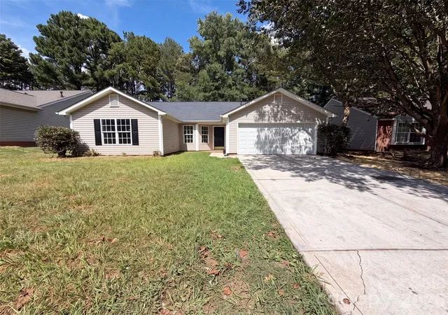Photo 1 of Single family home for sale at 2223 Mancke Dr, Rock Hill, SC 29732 | MLS# 4406917 | Listing updated on 2026-09-06