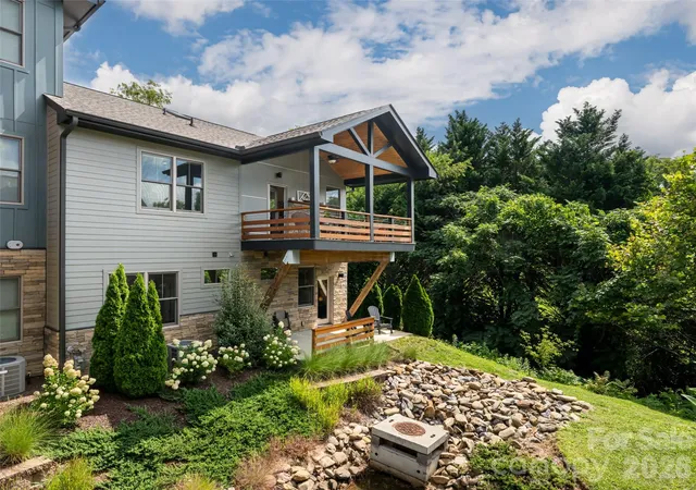 Photo 43 of Townhouse for sale at 309 Ava Ln, Asheville, NC 28804 | MLS# 4406925 | Listing updated on 2026-10-04