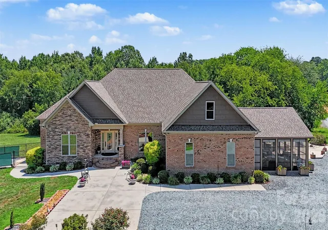 3rd image of 5702 Army Rd, Marshville, NC 28103 | MLS# 4406932