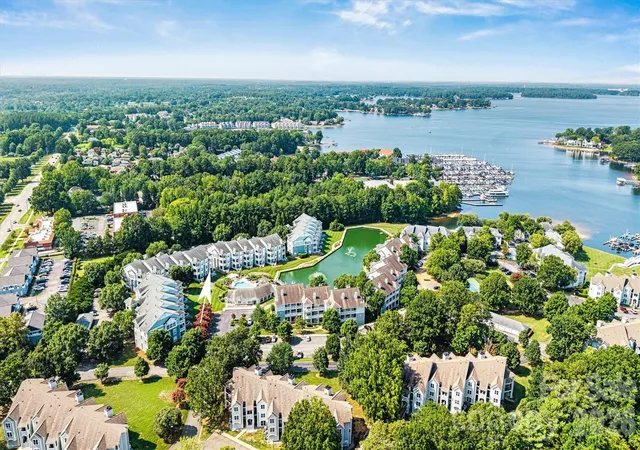Photo 2 of Condo for sale at 18824 Nautical Dr #35, Cornelius, NC 28031 | MLS# 4406934 | Listing updated on 2026-09-08