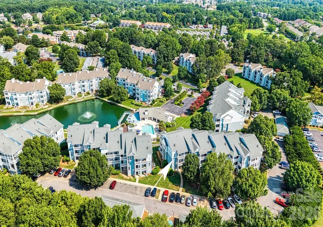 Photo 3 of Condo for sale at 18824 Nautical Dr #35, Cornelius, NC 28031 | MLS# 4406934 | Listing updated on 2026-09-08