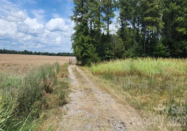 Photo 4 of Sale Pending at 2597 Phil Grant Rd, Rock Hill, SC 29730 | MLS# 4406948 | Listing updated on 2026-08-12