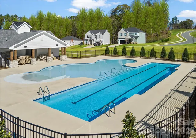Photo 2 of Sale Pending at 2116 Norwood Ct, Denver, NC 28037 | MLS# 4406955 | Listing updated on 2026-08-23