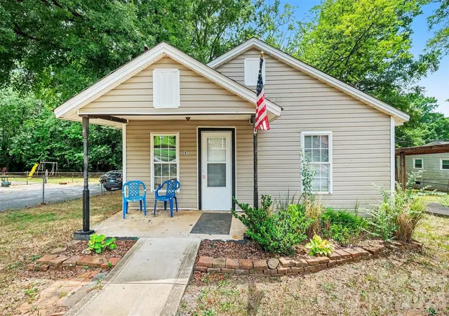 1st image of 207 Morris St, Kings Mountain, NC 28086 | MLS# 4406963