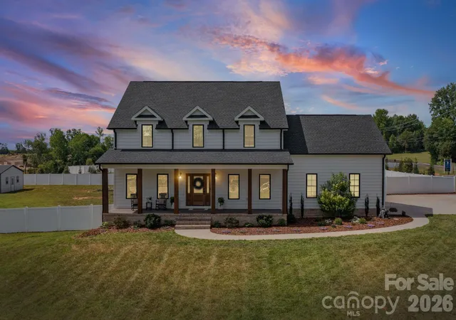 Photo 3 of Single family home for sale at 4791 Cooper Rd, Clemmons, NC 27012 | MLS# 4406976 | Listing updated on 2026-08-25