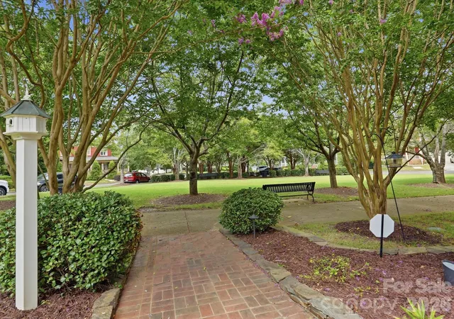 Photo 3 of Sale Pending at 929 Gardenia St, Fort Mill, SC 29708 | MLS# 4406980 | Listing updated on 2026-08-18
