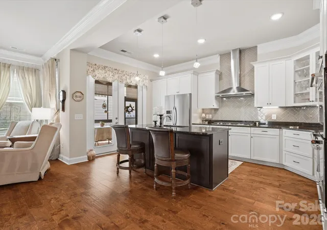 image of 2050 Laney Pond Rd, Matthews, NC 28104 | MLS# 4406990