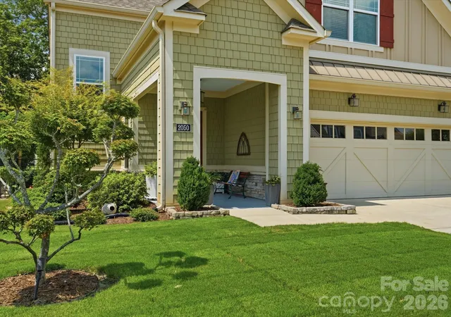 image of 2050 Laney Pond Rd, Matthews, NC 28104 | MLS# 4406990