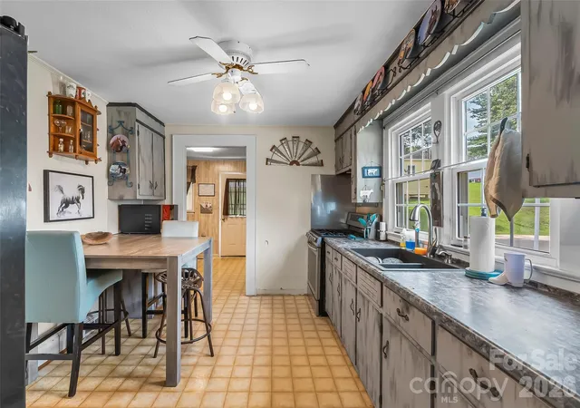 4th image of 208 Shuping St, Morganton, NC 28655 | MLS# 4406993