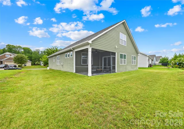 Photo 3 of Single family home for sale at 4270 Legacy Dr, Denver, NC 28037 | MLS# 4406996 | Listing updated on 2026-07-27