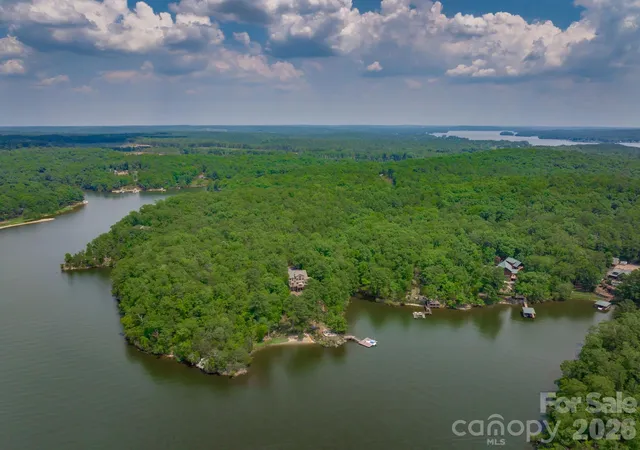 Photo 3 of Single family home for sale at 2273 A Horton Cvs Lake Water Rd, Camden, SC 29020 | MLS# 4407008 | Listing updated on 2026-07-27
