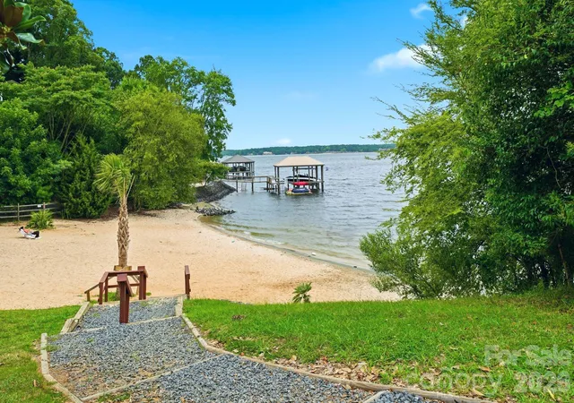 46th image of 12017 Baywoods Dr, Fort Mill, SC 29708 | MLS# 4407015