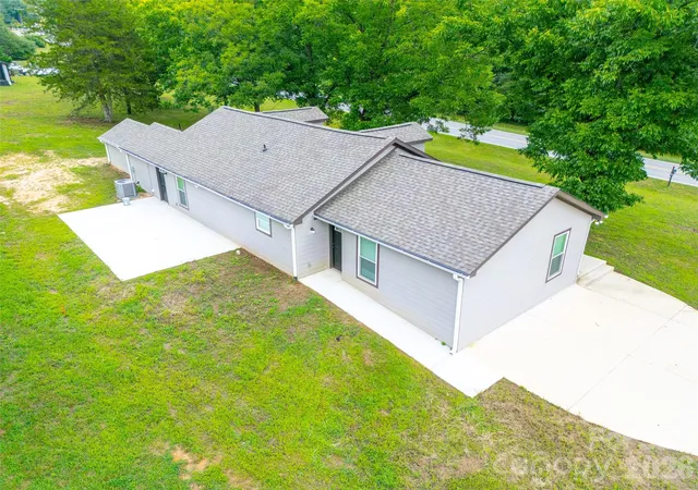 37th image of 2136 W Nc 150 Hwy, Lincolnton, NC 28092 | MLS# 4407025