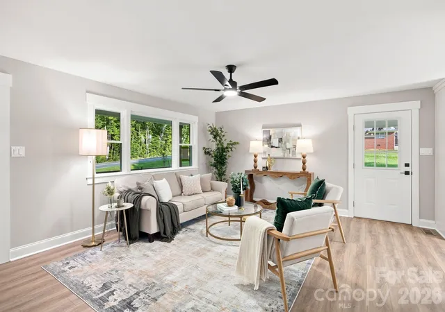 Photo 3 of Single family home for sale at 3533 Amity Hl Rd, Statesville, NC 28677 | MLS# 4407090 | Listing updated on 2026-09-16
