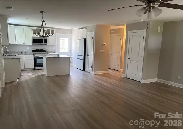 Photo 4 of Single family home for sale at 1711 Greenbrooke Rd, Hudson, NC 28638 | MLS# 4407114 | Listing updated on 2026-09-28