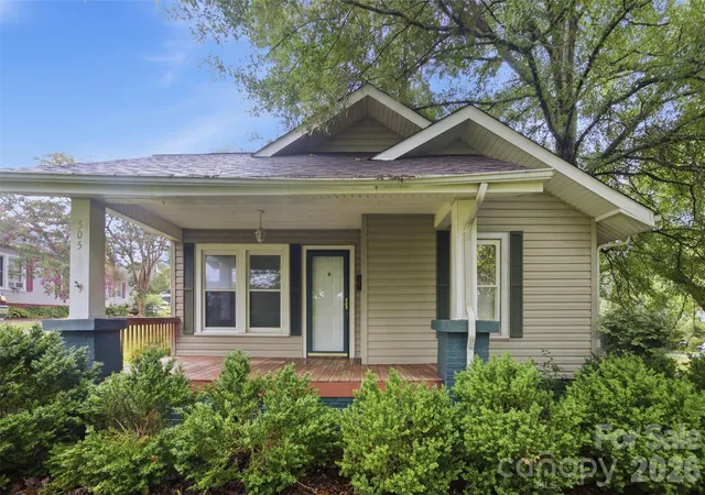 1st image of 505 S Battleground Ave, Kings Mountain, NC 28086 | MLS# 4407116