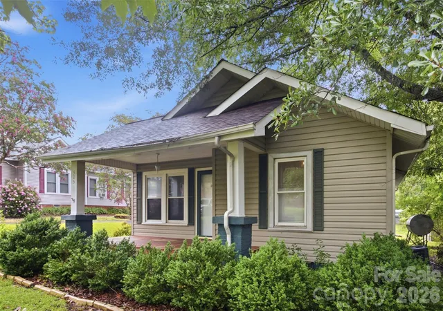 image of 505 S Battleground Ave, Kings Mountain, NC 28086 | MLS# 4407116