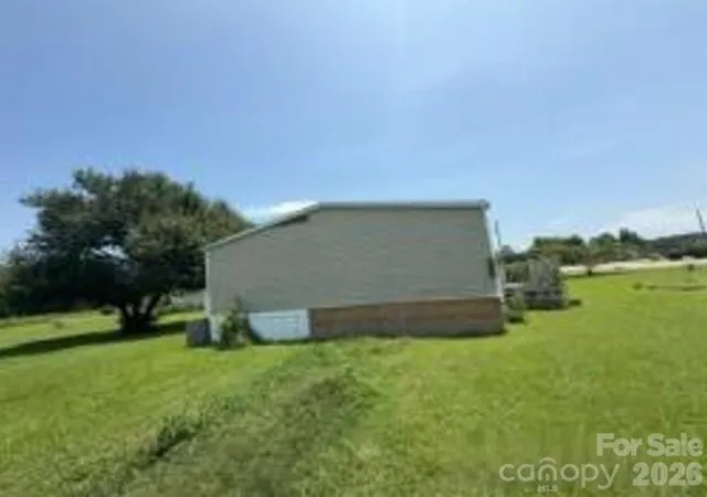Photo 2 of Sale Pending at 887 Stephens Rd, Lumberton, NC 28358 | MLS# 4407123 | Listing updated on 2026-09-03