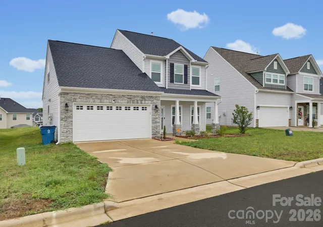 Photo 3 of Single family home for sale at 668 Palomino Mustang Dr, Whitsett, NC 27377 | MLS# 4407147 | Listing updated on 2026-09-14