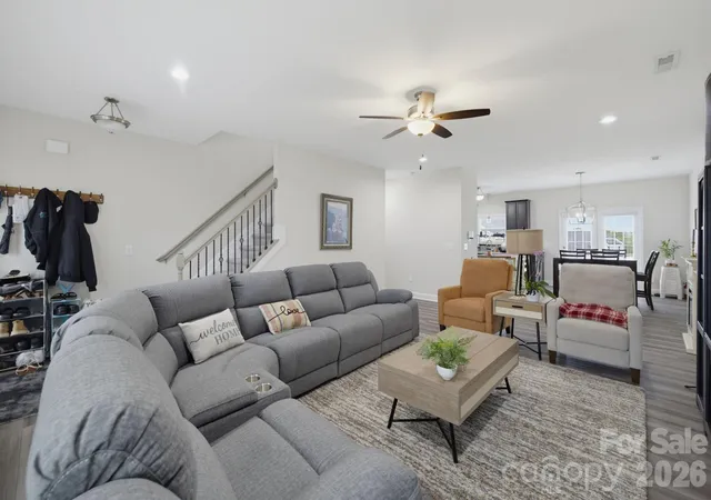 Photo 4 of Single family home for sale at 668 Palomino Mustang Dr, Whitsett, NC 27377 | MLS# 4407147 | Listing updated on 2026-09-14
