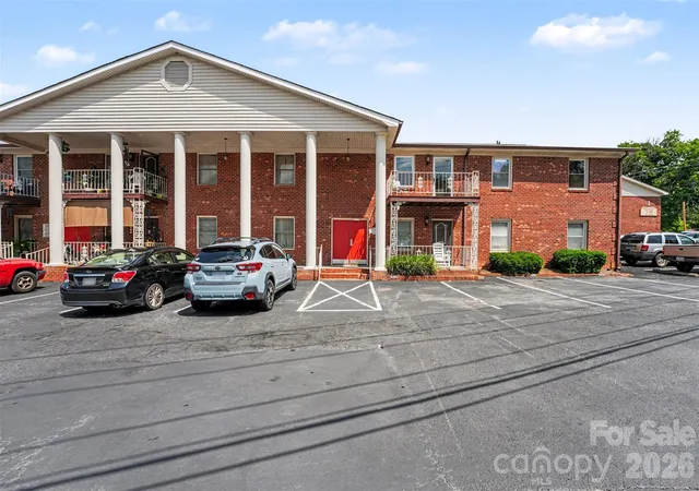 3rd image of 112 Briarcliff Dr, Kannapolis, NC 28081 | MLS# 4407191