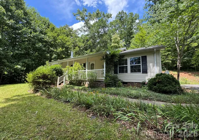 Photo 2 of Single family home for sale at 83 Tall Timber Dr, Sylva, NC 28779 | MLS# 4407195 | Listing updated on 2026-09-04