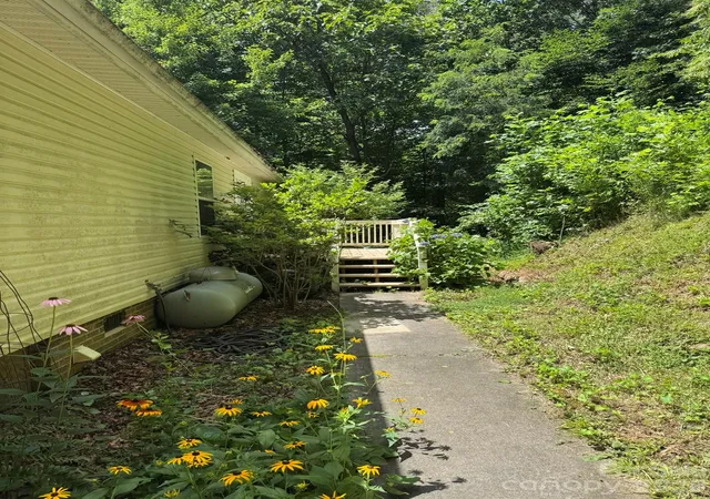 Photo 3 of Single family home for sale at 83 Tall Timber Dr, Sylva, NC 28779 | MLS# 4407195 | Listing updated on 2026-09-04
