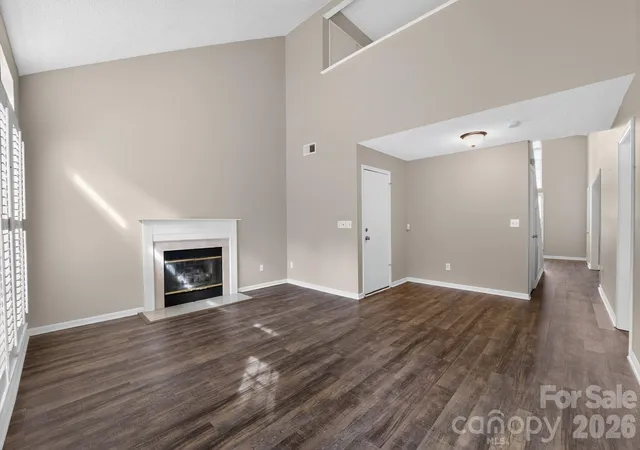 Photo 3 of Single family home for sale at 8220 Upsall Ct, Charlotte, NC 28215 | MLS# 4407199 | Listing updated on 2026-09-25