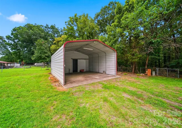 5th image of 459 Swanson Dr Sw, Lenoir, NC 28645 | MLS# 4407208
