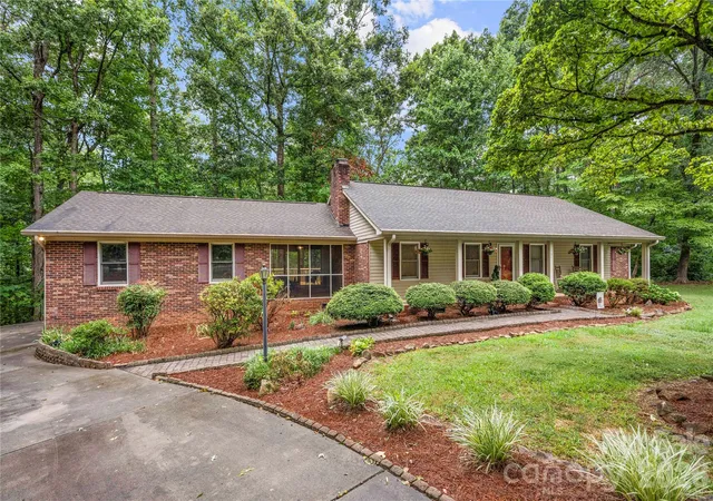 Photo 3 of Sale Pending at 101 Magnolia Dr, Mount Holly, NC 28120 | MLS# 4407212 | Listing updated on 2026-09-26